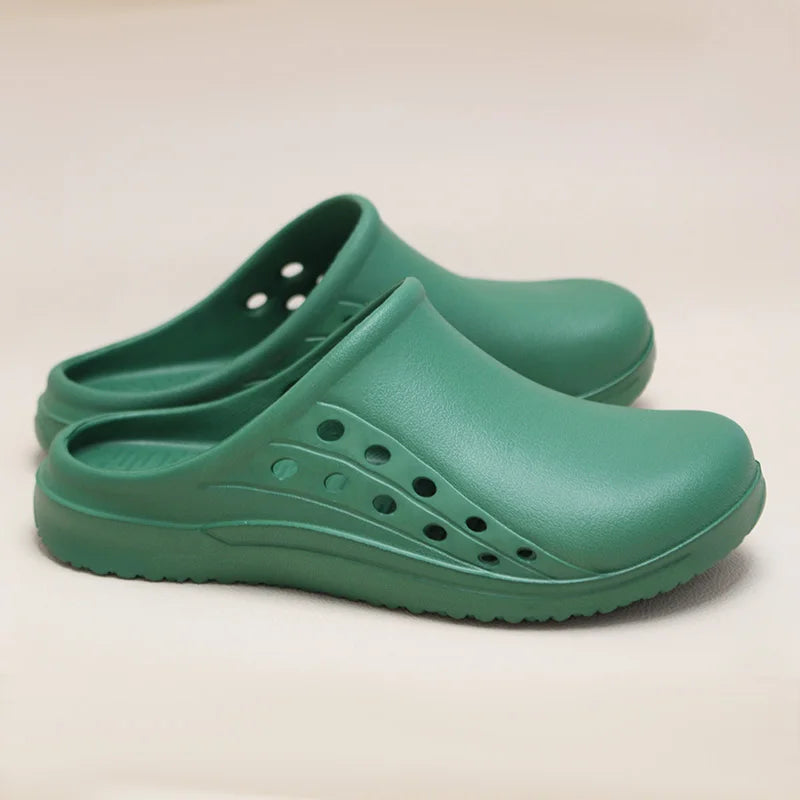 Non-Slip Scrub Shoes — Soft Protective Clogs for Healthcare Workers
