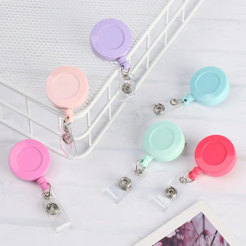 360° Rotation Retractable Nurse Badge Reel — ID Card Holder Clip